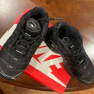 KIDS Nike airmax size 10